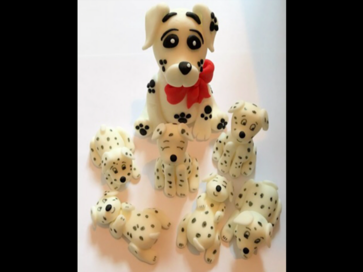 Edible 101 Dalmatian cake topper set