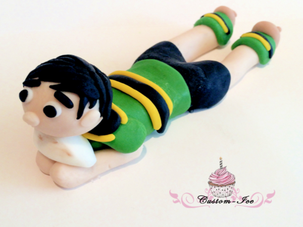 Edible rugby cake topper